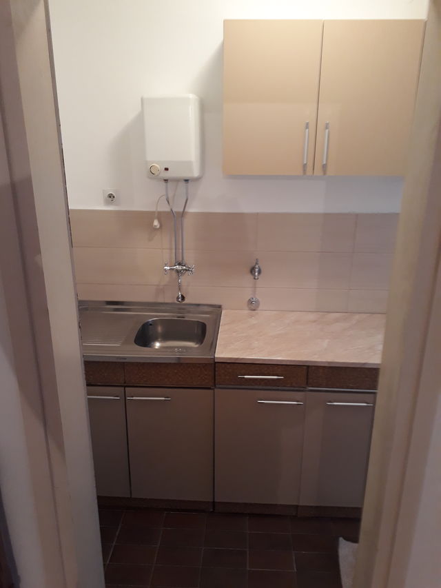 Vidikovački venac 108, Beograd - 11