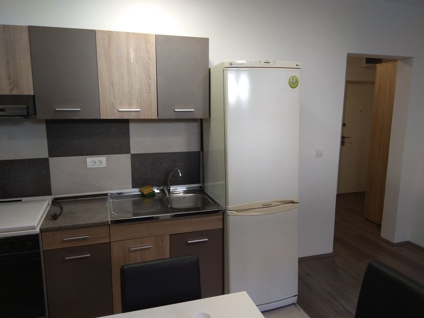Sibinjanin Janka 18, Beograd - 4
