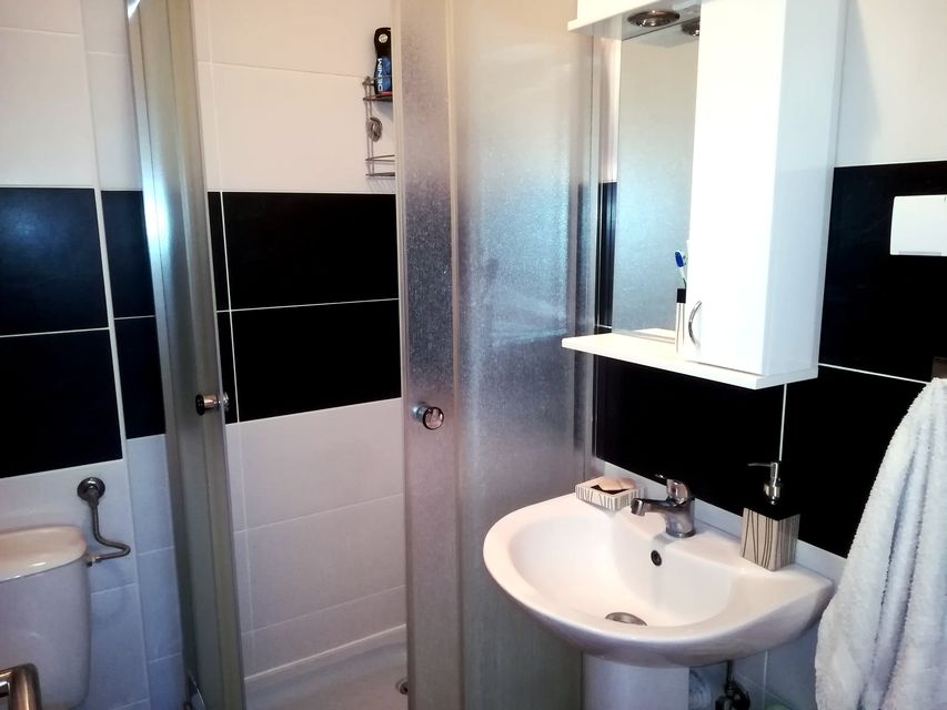 Milanke Kljajić 6, Beograd - 8