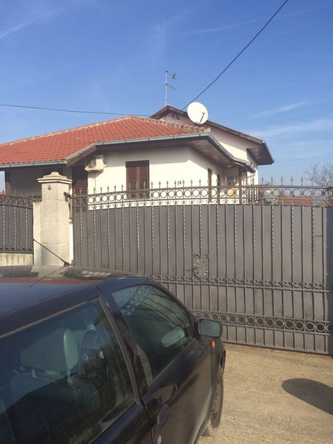 Braće Stupar 14, Beograd