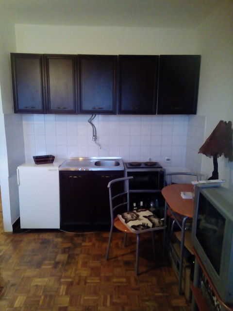 Stevana Brakusa 7, Beograd - 4