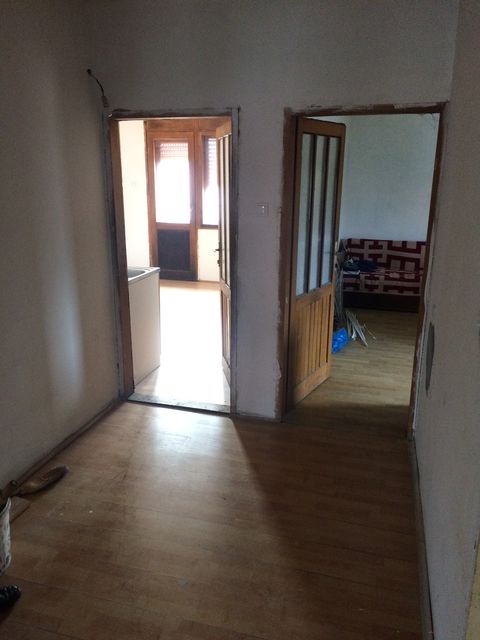 Volgina 38, Beograd - 6