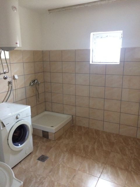 Volgina 38, Beograd - 5