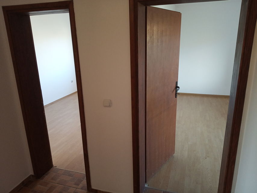 Dejana Dubajića 32, Beograd - 9