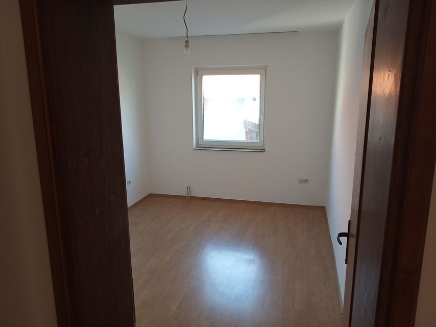 Dejana Dubajića 32, Beograd - 12