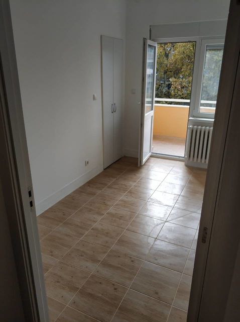 Sremskih odreda 8, Beograd - 5