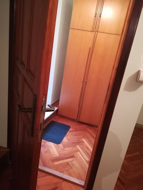 Solunskih boraca 11a, Beograd