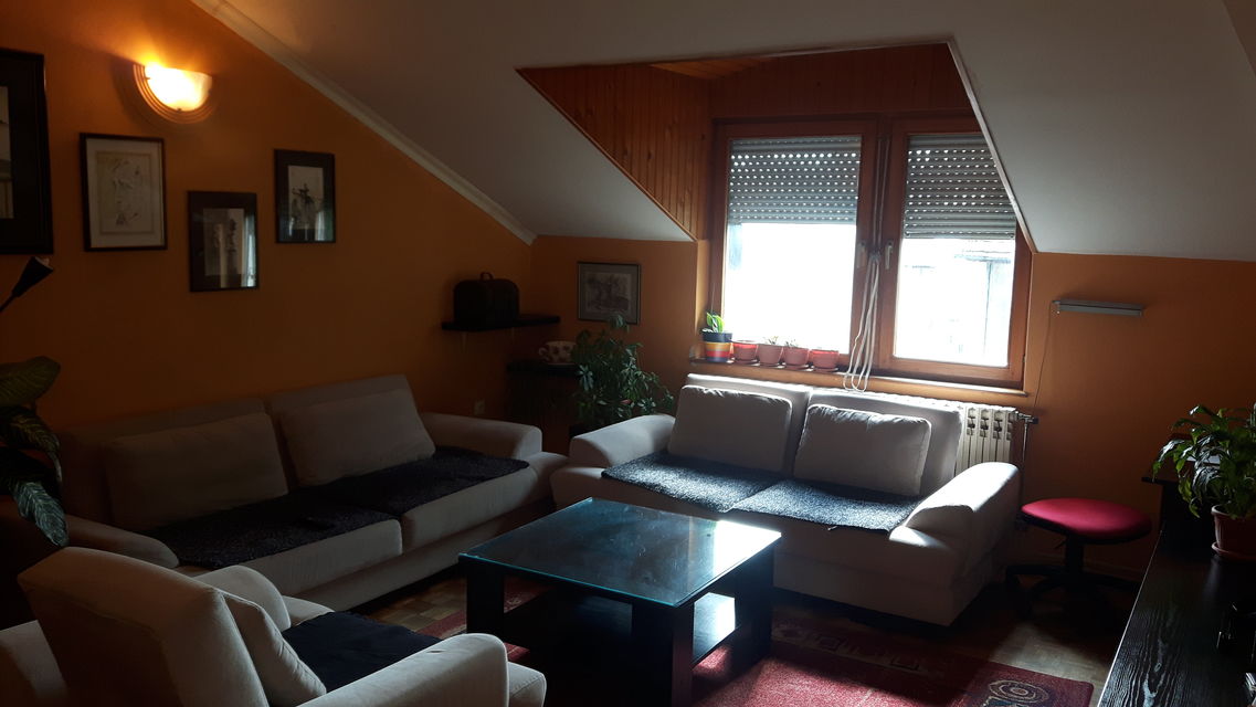 Mrakovička 44, Beograd - 10