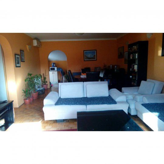 Mrakovička 44, Beograd - 3