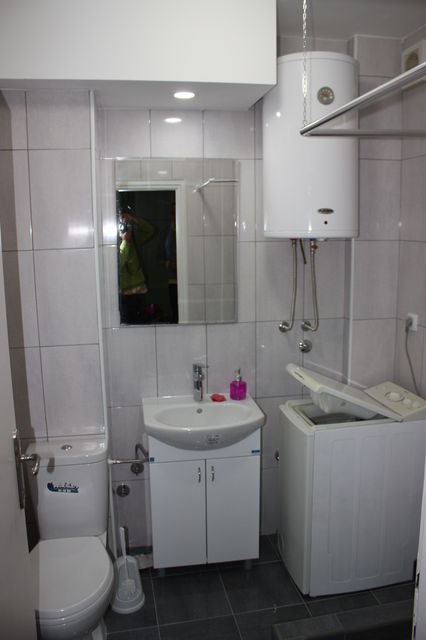 Bulevar Arsenija Čarnojevića 189, Beograd - 12
