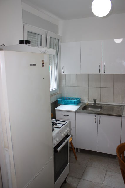 Bulevar Arsenija Čarnojevića 189, Beograd - 18