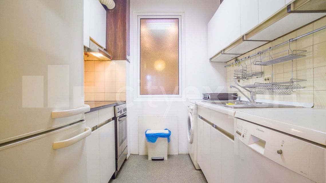 Bulevar despota Stefana 68a, Beograd - 18