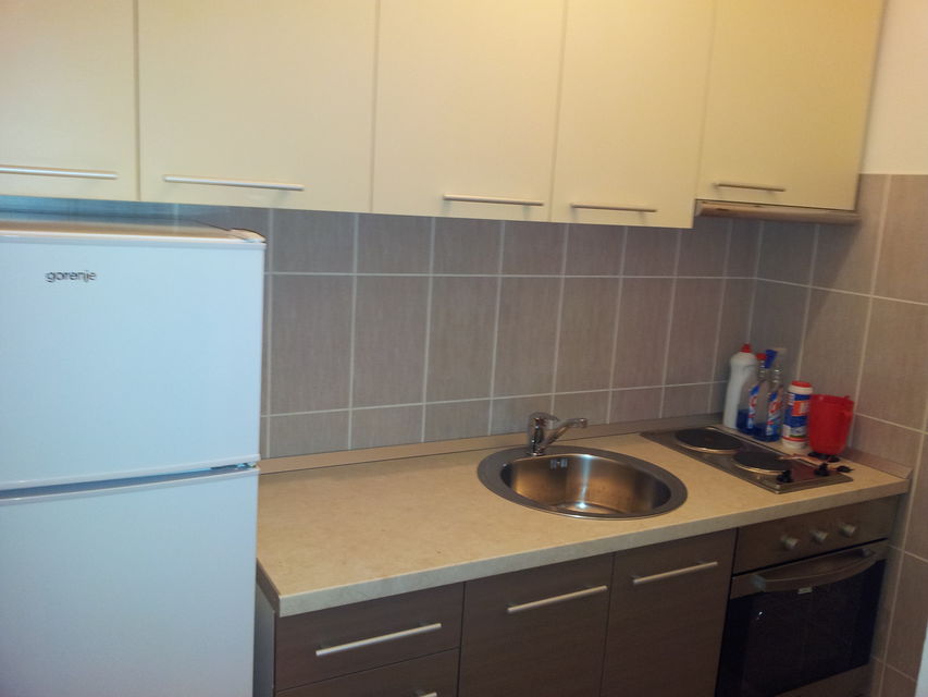 Ratka Mitrovića 152, Beograd - 9