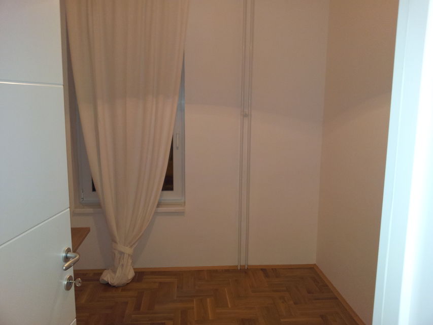 Ratka Mitrovića 152, Beograd - 4