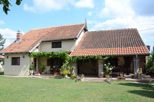 Karađorđeva bb-1, Smederevska Palanka