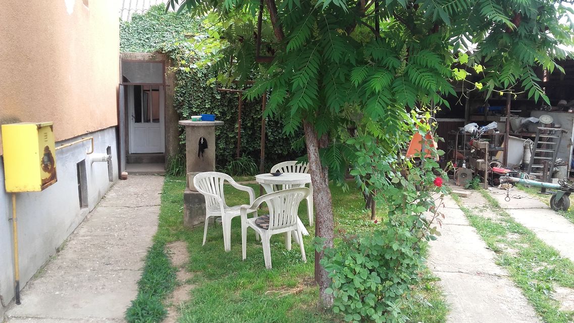 Zadružna 21, Sremska Mitrovica - 11