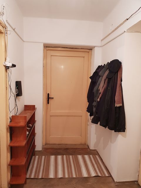 Vukice Mitrović 9, Beograd - 6