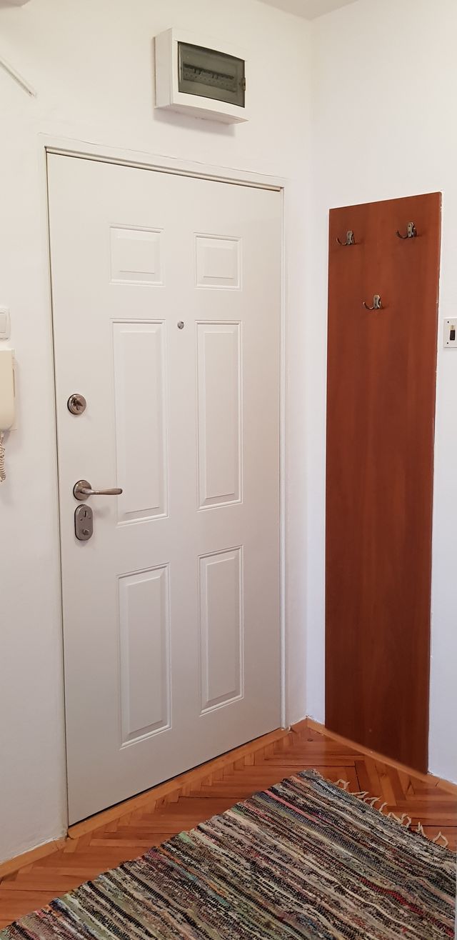 Stevana Opačića 16, Beograd - 5