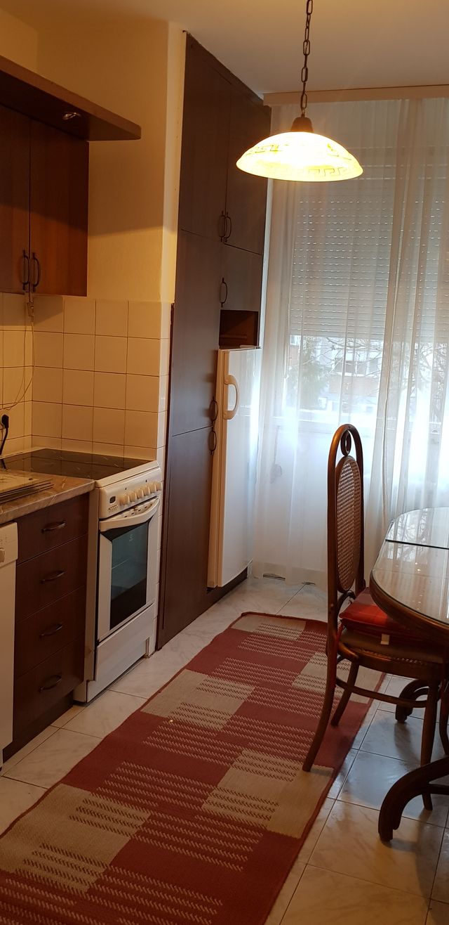 Stevana Opačića 16, Beograd - 4