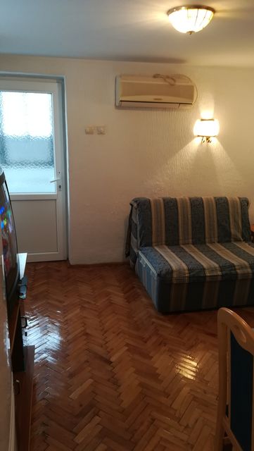 Geteova 20, Beograd - 10