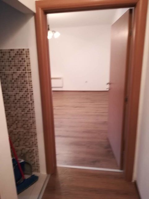 Zmaja od Noćaja 13, Beograd - 16