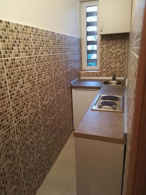 Zmaja od Noćaja 13, Beograd - 8