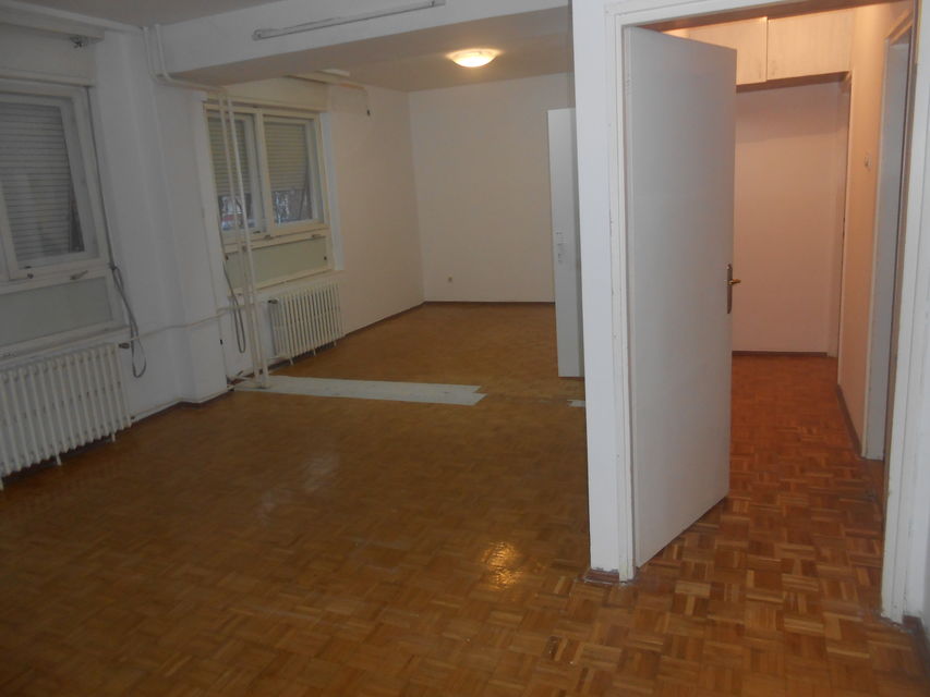 Španskih boraca 16, Beograd