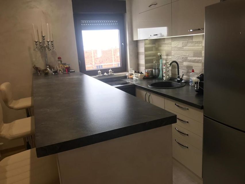 Stevana Dubajića 51, Beograd - 5