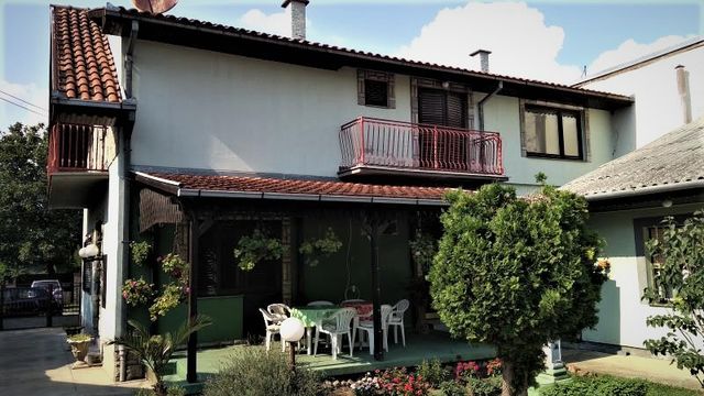 Milutina Bojića 11, Novi Sad