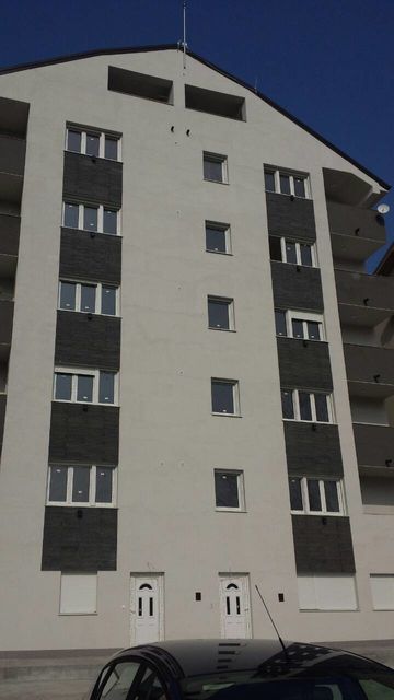 Mihaila Bulgakova 6v, Beograd - 9