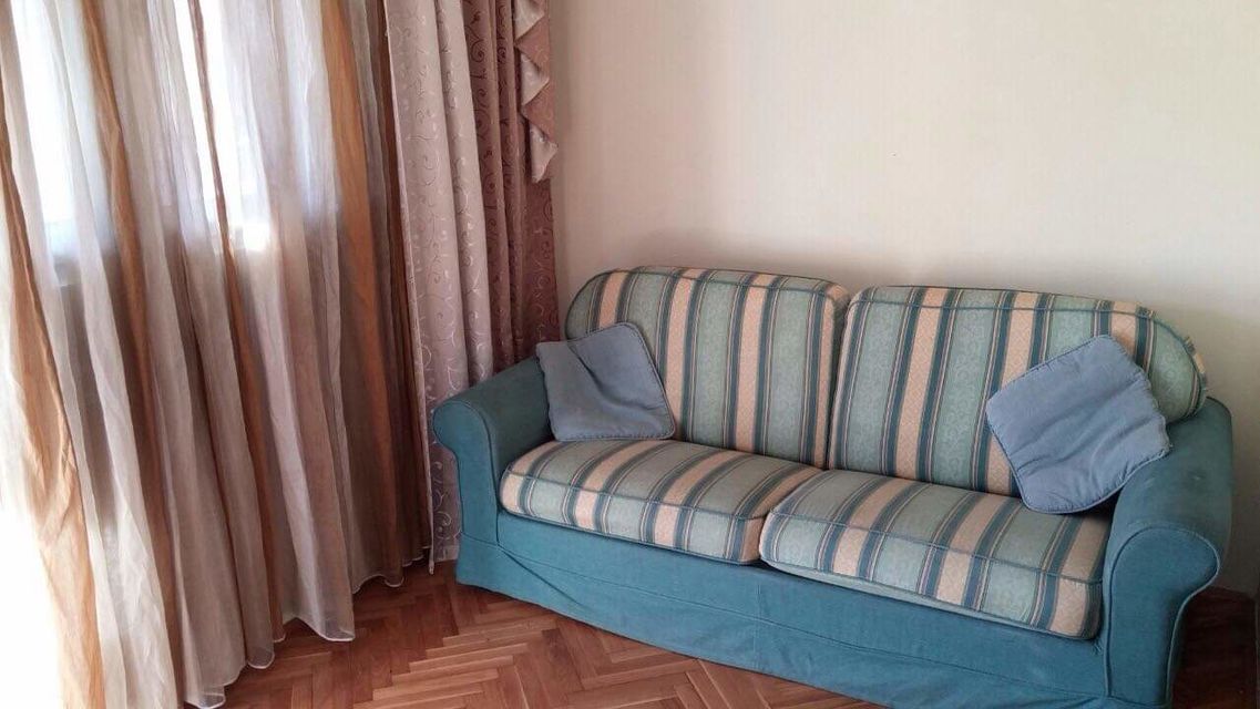 Vladimira Rolovića 2, Beograd - 6