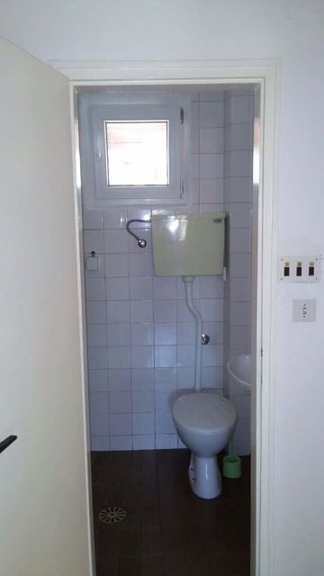 Vladimira Rolovića 2, Beograd - 3