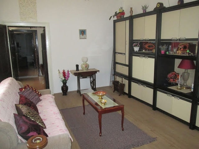 Cara Lazara  29, Ćuprija - 5