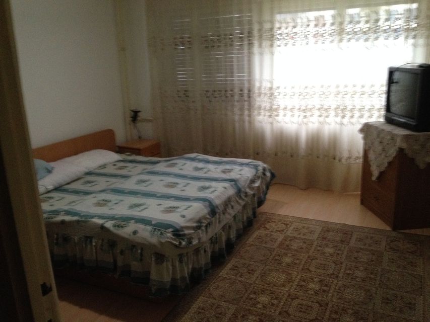 Bulevar Umetnosti 29, Beograd - 3