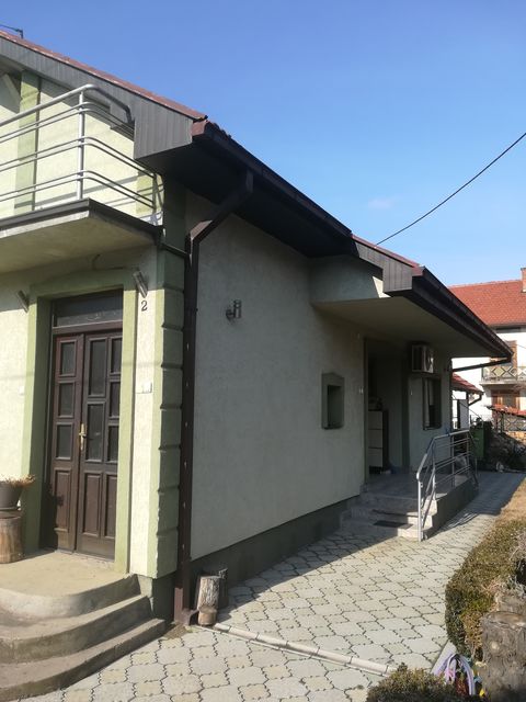 Ozrenska 2, Leskovac  - 12