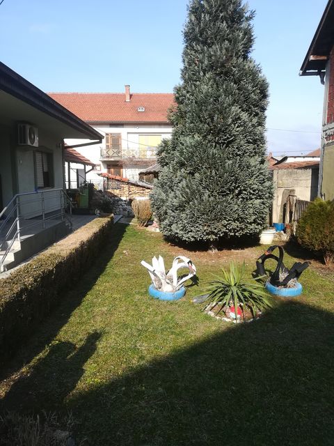 Ozrenska 2, Leskovac  - 13