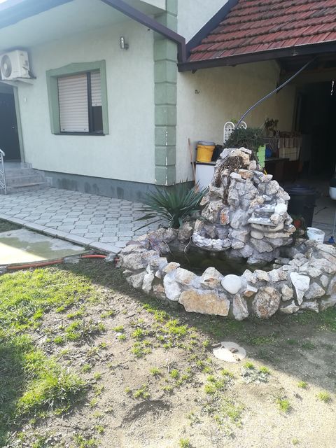 Ozrenska 2, Leskovac  - 11