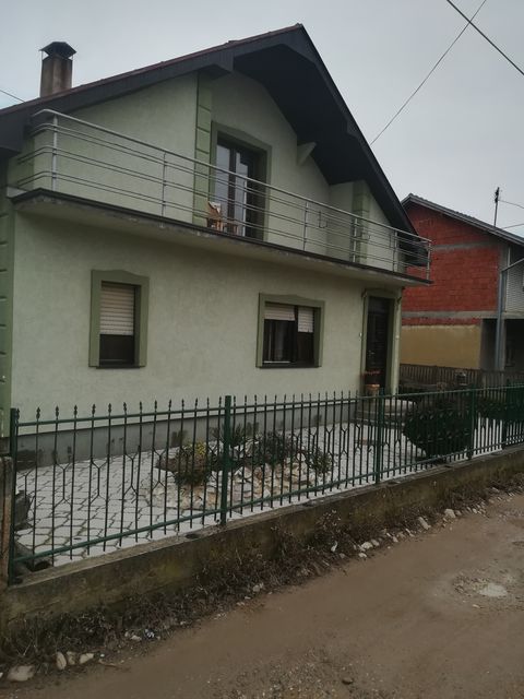 Ozrenska 2, Leskovac  - 4
