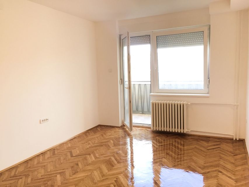 Braće Mogin 2, Novi Sad - 1