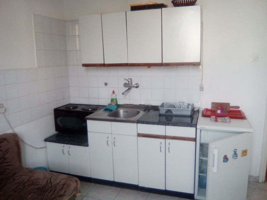 Vojvođanska 11, Beograd - 7