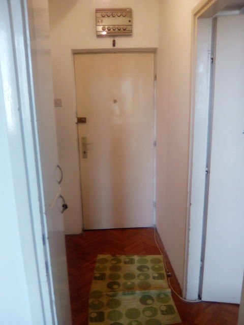 Vojvođanska 11, Beograd - 13