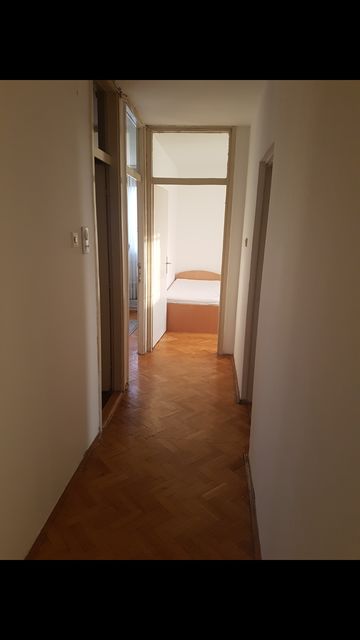 Nikolaja Gogolja 98, Beograd - 7