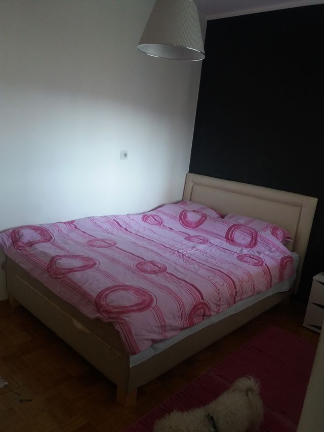 Mrakovička 31, Beograd - 6