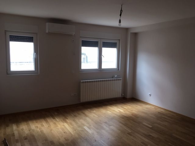 Ševina 23, Beograd - 7