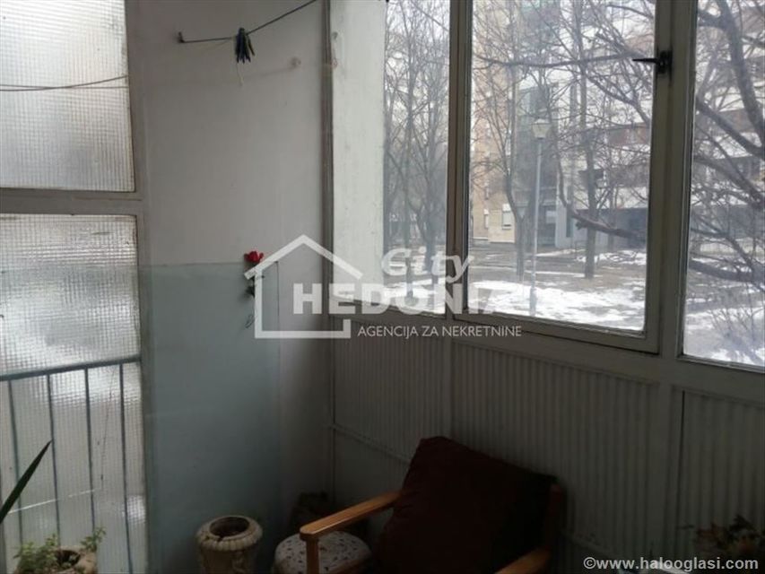 Šesnaestog oktobra 11, Beograd - 3