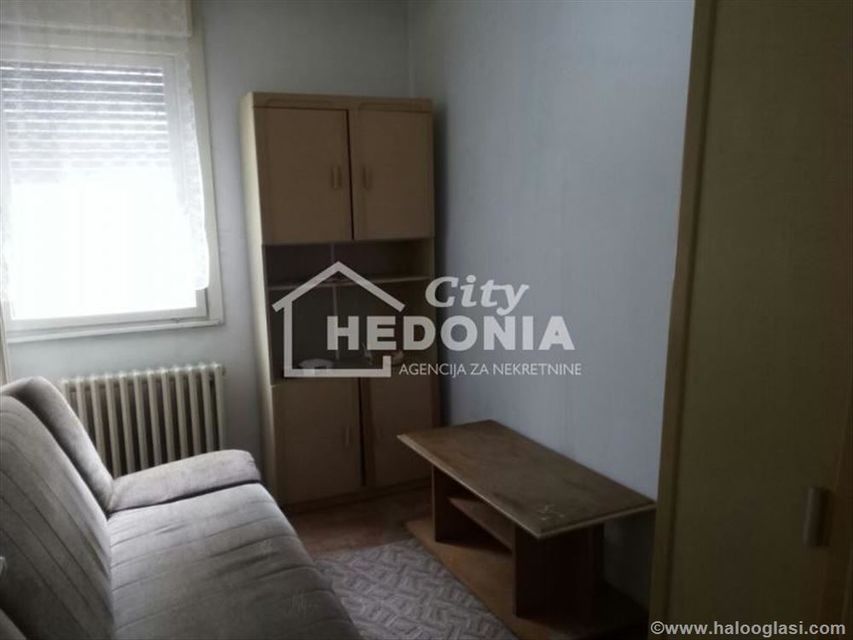 Šesnaestog oktobra 11, Beograd