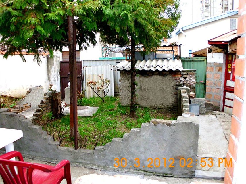 Bregalnička 28, Beograd - 4