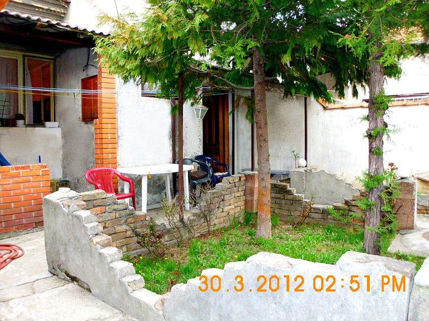 Bregalnička 28, Beograd