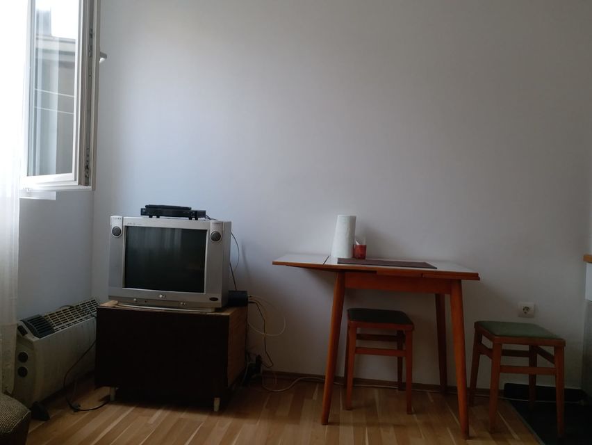 Novogradska 51, Beograd - 2