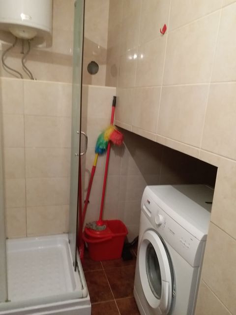 Novogradska 51, Beograd - 3